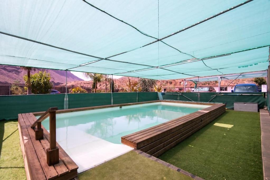 Near Fataga & * Maspalomas (Gran Canaria)